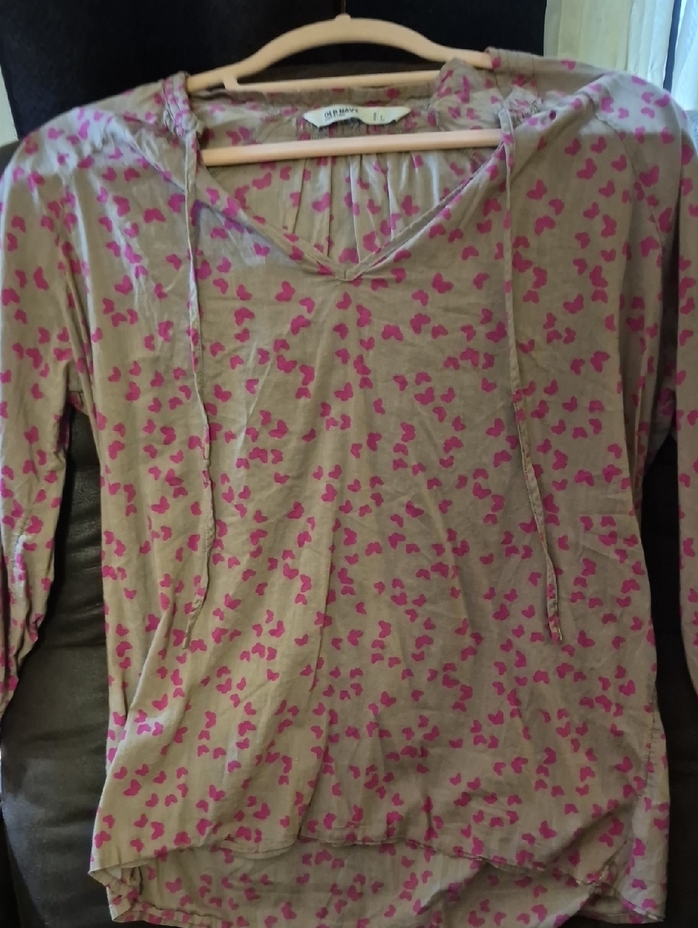 Old Navy Beige  Top with Pink Heart Print